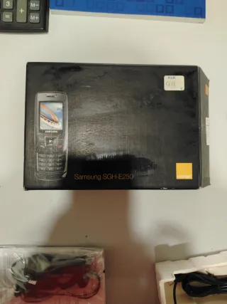 Samsung SGH-E250 Negro