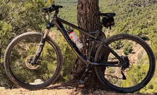 Bicicleta Montaña Ghost Full Suspension