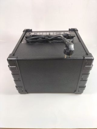 Amplificador Roland CUBE-15 Negro