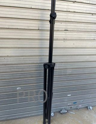 Trípode ajustable grande