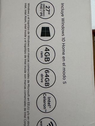 Ordenador incorporado el la pantalla