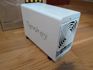 Synology DS218j NAS