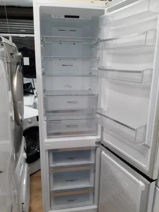 Nevera LG Total No Frost Blanca