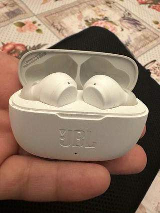 Auriculares JBL WAVE200TWS Blancos