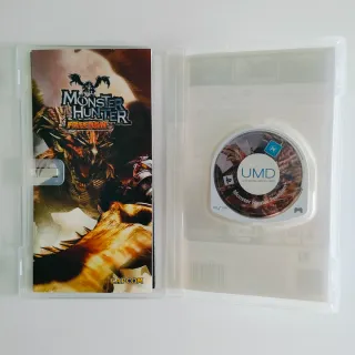 Monster Hunter Freedom PSP PAL ESP