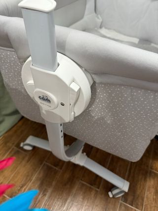 Minicuna grande reclinable totalmente equipada