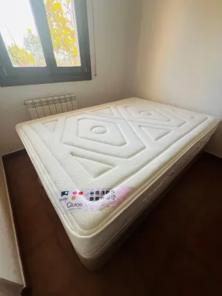 Canapé de matrimonio polipiel beige