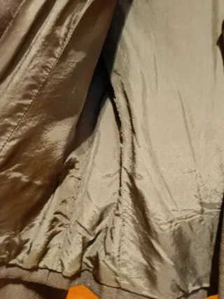 Chaqueta corta de lana negra