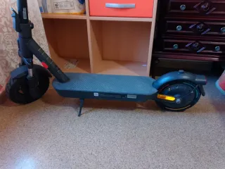 Patinete Eléctrico Xiaomi Mi Electric Scooter 5