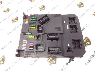 BSI Caja de fusibles Peugeot Citroen 9655708480 S120104600L