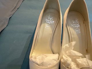 Zapatos de salón Daniela Vega beige