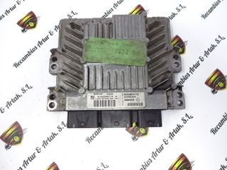 Centralita del motor Renault Megane S122326114A 8200843713 8200807626