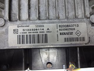 Centralita del motor Renault Megane S122326114A 8200843713 8200807626