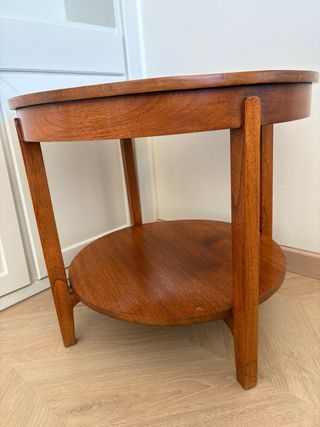 Mesa auxiliar redonda de madera
