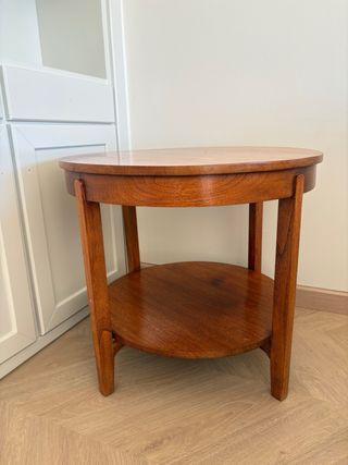 Mesa auxiliar redonda de madera