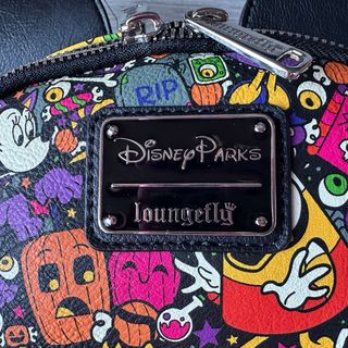 Loungefly mochila Mickey y sus amigos Halloween.