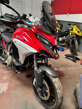 Ducati Multistrada V4S Full siniestro