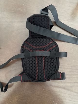 Pernera Dainese Negra y Roja