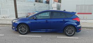 Ford Focus ST Line
