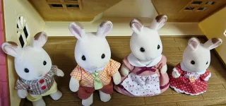 Familia Conejos Sylvanian Families