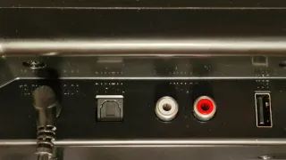 Barra de Sonido Klipsch R-4B