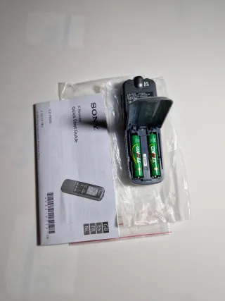 Grabadora de voz digital Sony ICD-PX240 de 4gb