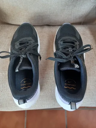 Zapatillas deportivas grises talla 41