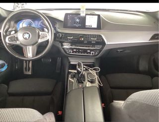 BMW 530d Xdrive 265 cv pack M G30