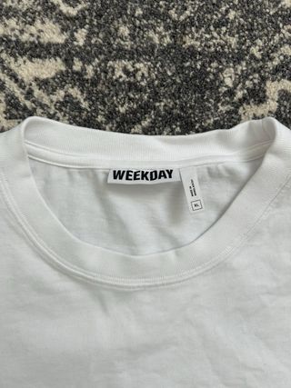 Camiseta Manga Larga Graphic Great Boxy Blanca