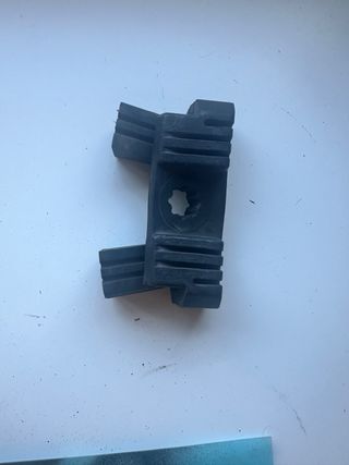 Goma Sujeción Depósito Gasolina seven fifty