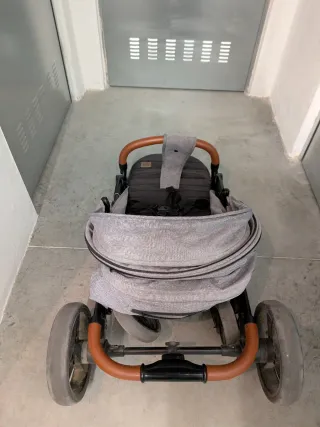 Silla de paseo Kinderkraft gris