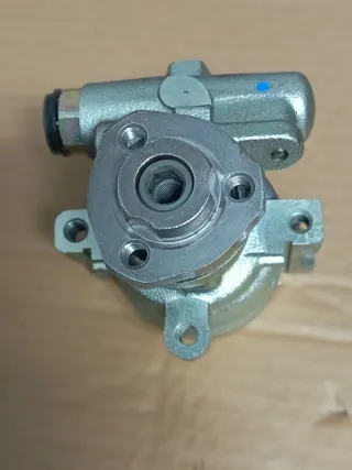 Bomba Dirección Seat Audi VW Skoda 030145157D