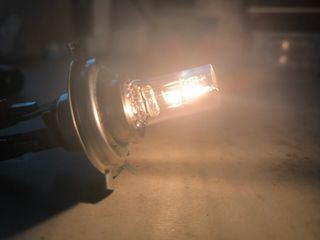 Bombilla Philips H4 Rally 12V 100W. Philips 12569R