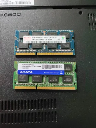 Portátil Lenovo B590 8GB RAM 320GB SATA