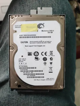 Portátil Lenovo B590 8GB RAM 320GB SATA