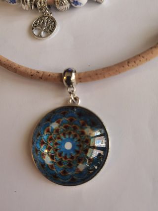 Conjunto collar y pulsera de corcho