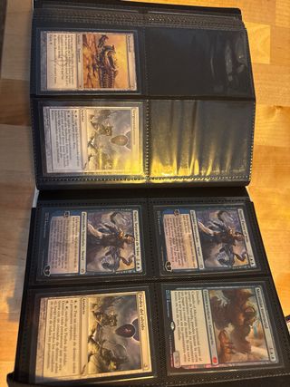 Álbum Pro-Binder Ultra Pro con cartas