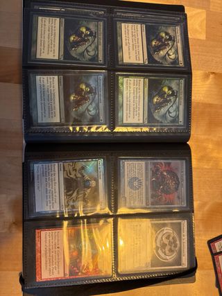 Álbum Pro-Binder Ultra Pro con cartas