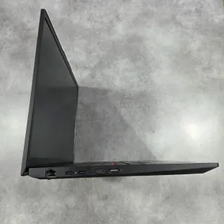 Portátil Lenovo L16 Gen 1 Negro