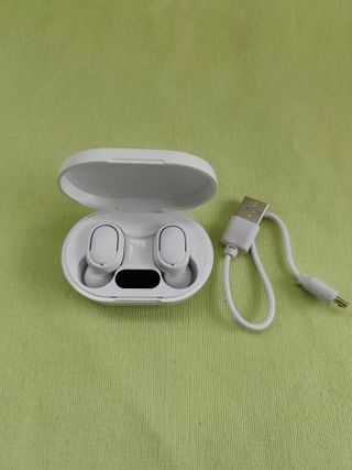 Auriculares Bluetooth TWS con estuche - Blancos