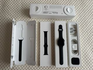 Apple Watch Series 4 GPS & Cellular 44mm Negro