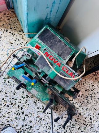 Máquina duplicadora de llaves NOVA CLAU profesiona