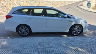 Toyota Auris 2011