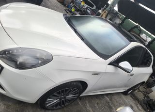 DESPIECE ALFA ROMEO GIULIETTA 2.0 JTDM 2011