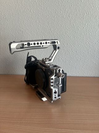 Sony FX30 + Jaula Sirui + 3 Baterías