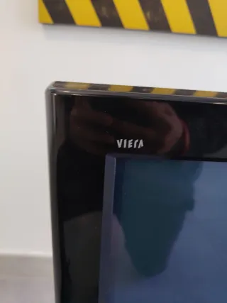 Televisor Panasonic Viera con Mando
