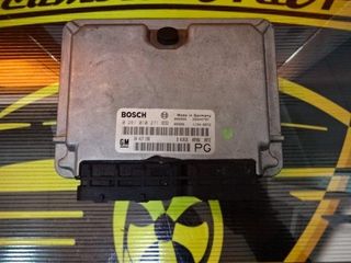 Centralita del motor OPEL 0281010271 24417196 PG