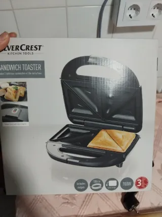 Sandwichera SilverCrest 700W