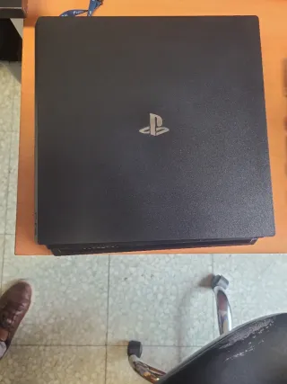 Carcasas PS4 Pro Sony