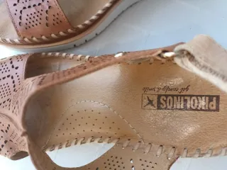 Sandalias Pikolinos Piel Marrón Cierre Velcro Muje